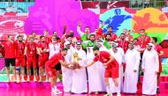 Qatar Handball Association President Ahmed Al Shaabi, Al Arabi SC President Sheikh Tamim bin Fahad Al Thani and QHA Secretary General Mohammed Jaber Al Mulla honoured the finalists. 