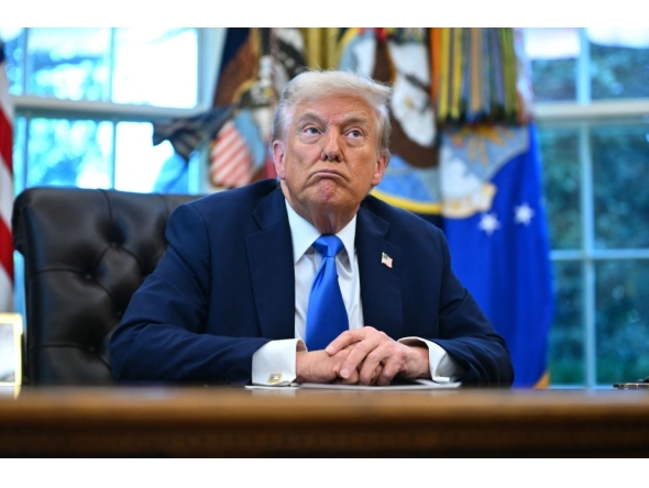 US President Donald Trump speaks before signing executive orders in the Oval Office at the White House in Washington, DC, on September 19, 2025. (Photo by Mandel Ngan / AFP)