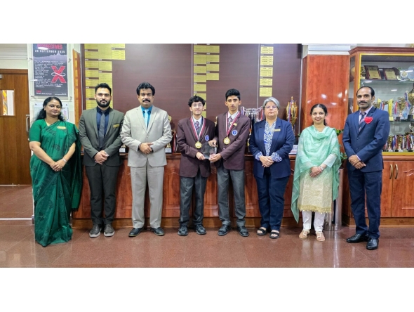 Birla Public School Principal, staff and teachers with the winning team. 
