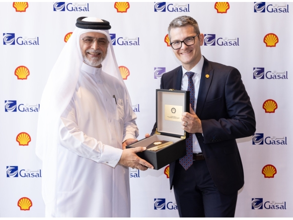 Rob Maxwell and Fahad Ali Al-Ansari during the event.
