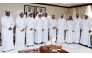 The Minister of Municipality discusses with a number of fishermen ways to support and develop the fishing sector