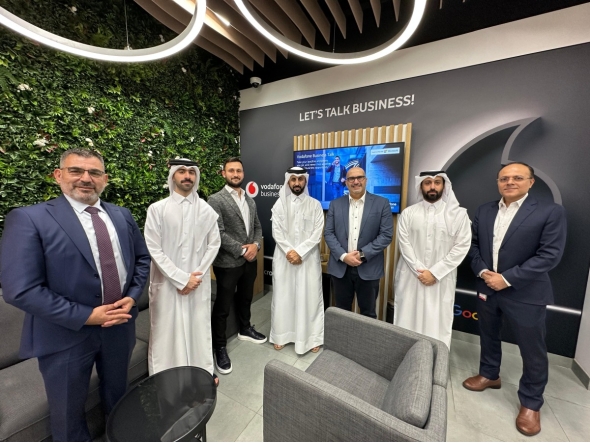 Officials pose for a group photo.