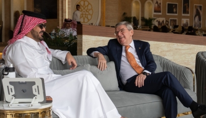 Qatar Olympic Committee President and President of the Organising Committee of the Doha Equestrian Tour, H E Sheikh Joaan bin Hamad Al Thani, and International Olympic Committee Honorary President Dr Thomas Bach attend the third and final day of H H The Father Amir’s Prix Tour 3 at Al Shaqab yesterday.
