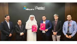 Vice Chairman and Managing Director of Jumbo Electronics Sajed Sulaiman, Director and CEO of Jumbo Electronics CV Rappai with officials from NSquare Xperts during the event.