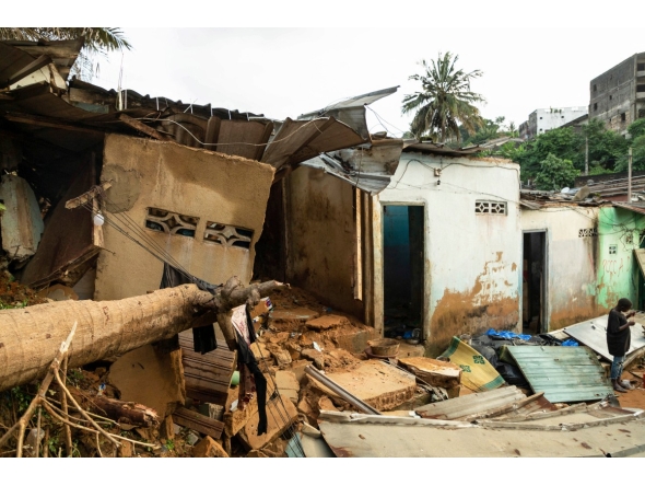 A general view of houses damaged by landslides and flooding in the Mossikro neighbourhood of Attecoube, a suburb of Abidjan, on June 29, 2026.Photo by CHRIS BOLI / AFP
