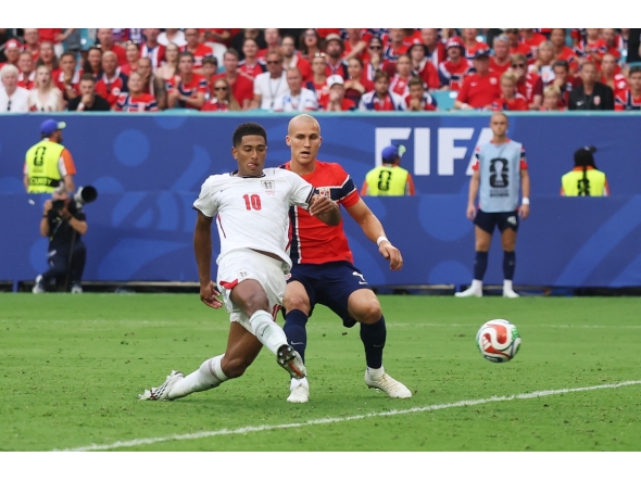 Jude Bellingham (left) of England scores his team’s second goal against Norway.