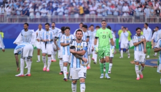 Lionel Messi #10 of Argentina looks on prior to the FIFA World Cup 2026 Quarter Final match between Argentina and Switzerland at Kansas City Stadium on July 11, 2026 in Kansas City, Missouri. David Ramos/Getty Images/AFP (Photo by David Ramos / GETTY IMAGES NORTH AMERICA / Getty Images via AFP)