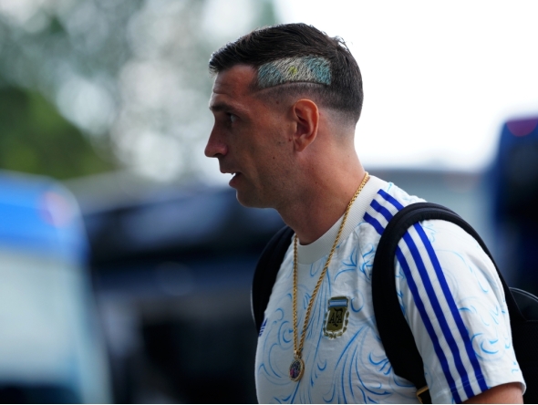 Goalkeeper Emiliano Martinez of Argentina arrives for the semifinal match between Argentina and England at the 2026 FIFA World Cup at Atlanta Stadium in Atlanta, the United States, July 15, 2026. (Xinhua/Jia Haocheng)