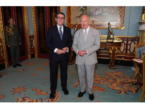 King Charles Britain's King Charles III poses with Britain's incoming Prime Minister Andy Burnham on July 20, 2026 (Photo by Aaron Chown / Pool / AFP)