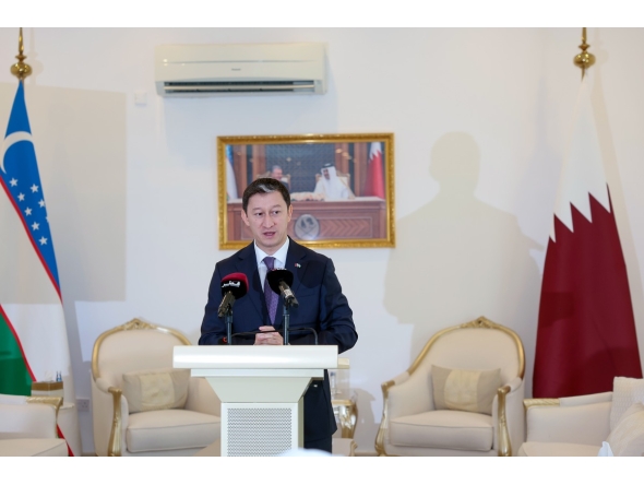 Ambassador of Uzbekistan to Qatar H E Dr. Ashraf Khodjaev addressing an event marking the 35th anniversary of Uzbekistan's independence.