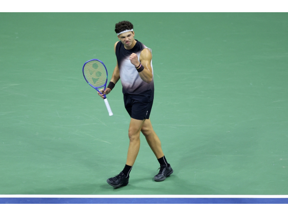 Ben Shelton of the United States celebrates a point against Frances Tiafoe of the United States during their Men's Semifinal match at USTA Billie Jean King National Tennis Center on September 11, 2026. Caleb Bowlin/Getty Images/AFP 