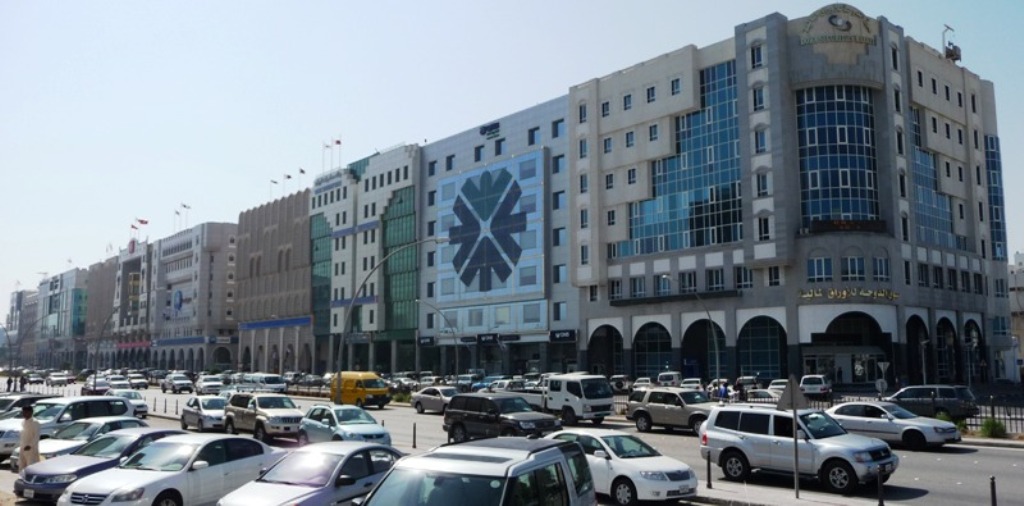 Public sector loans drive Qatar banks’ credit growth