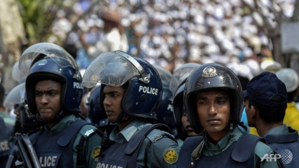 File photo of Bangladeshi police. (Photo: AFP)