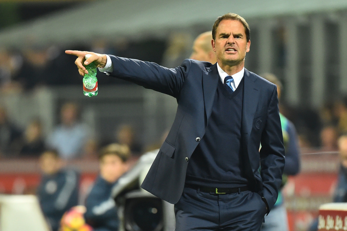 Inter Milan's coach from Netherland Frank De Boer gestures during the Italian Serie A football match Inter Milan vs Torino at 