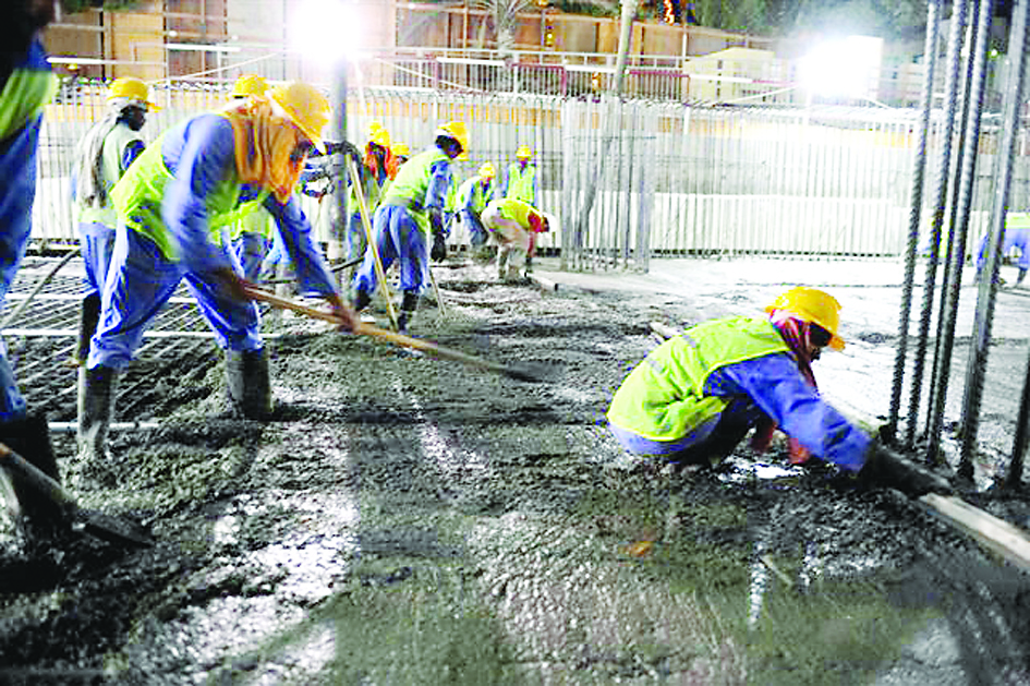 File photo of labourers working on a construction site, used for reference only. 