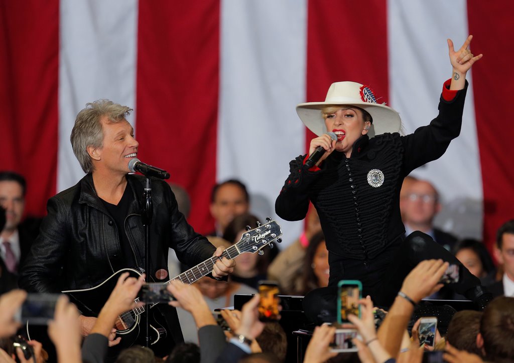 Recording artist Jon Bon Jovi and singer Lady Gaga perform ahead of Democratic presidential nominee Hillary Clinton at a campaign rally in Raleigh, North Carolina November 8, 2016. Reuters/Chris Keane