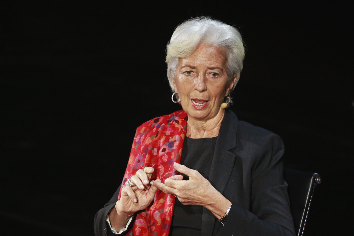 Christine Lagarde, Managing Director of the International Monetary Fund, speaks during the Women In The World conference in the Manhattan borough of New York, April 7, 2016. (REUTERS / Lucas Jackson) 