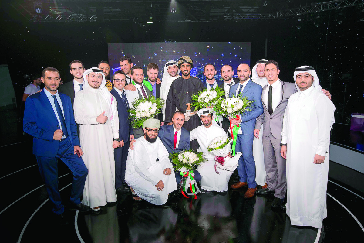 Winners of Stars of Science along with dignitaries.