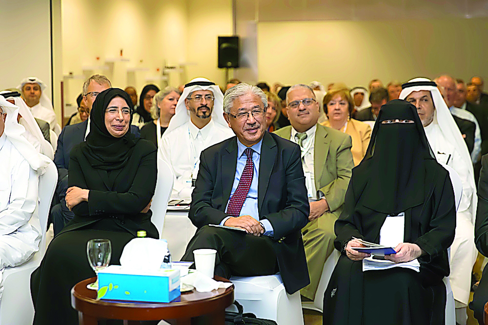 From Left: Minister of Public Health H E Dr Hanan Mohamed Al Kuwari, Dr Victor Dzau – President, National Academy of Medicine, and Dr Mariam Abdul Malik, Managing Director of PHCC.