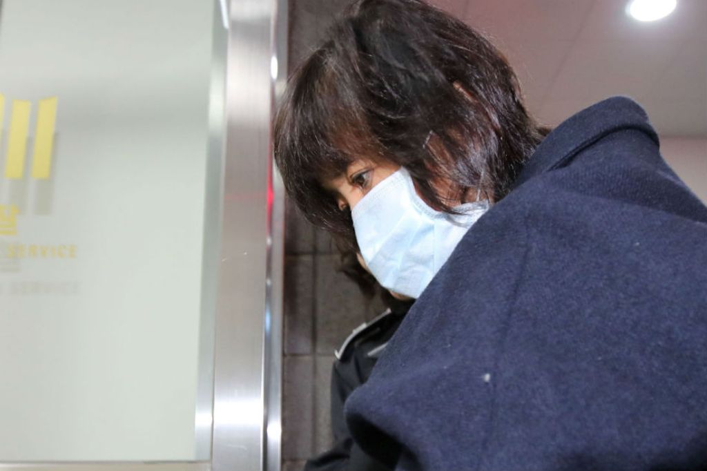 Choi Soon-sil arrives for questioning at a prosecutor's office in Seoul, South Korea, November 1, 2016. Kim Do-hoon/Yonhap via REUTERS/File photo