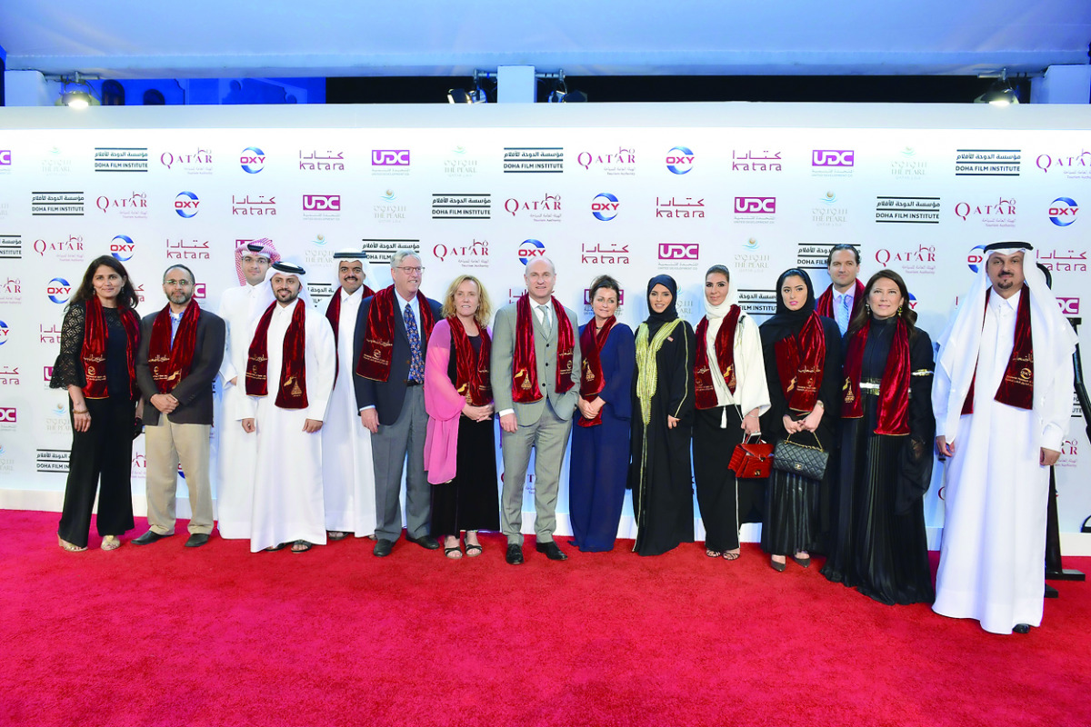 #DariQatar officials along with enthusiasts who presented their submissions.