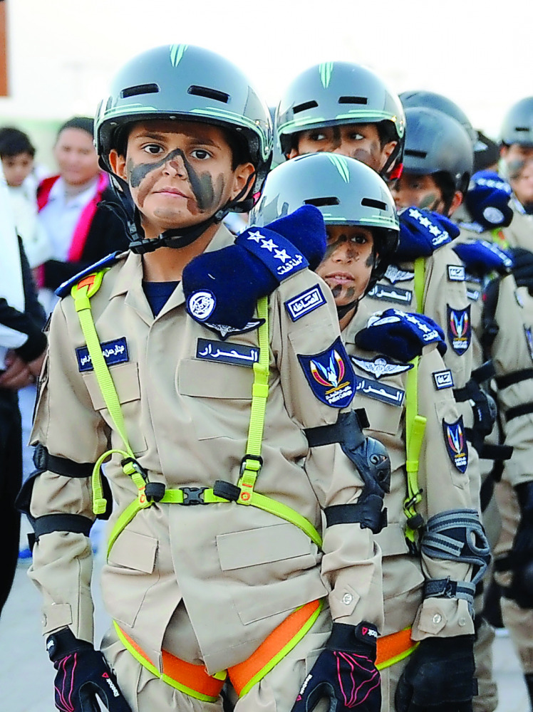 Children dressed as special operations troops at Darb El Saai yesterday.