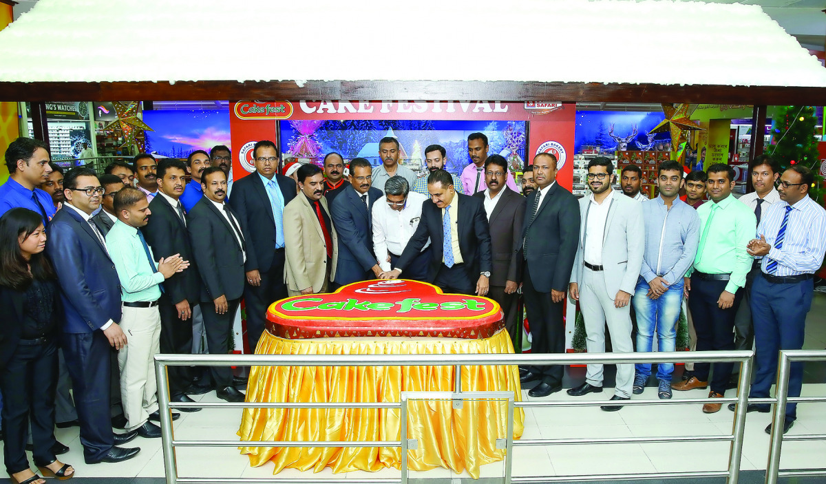The Cake Festival being jointly inaugurated by Aboobakkar Madappat, Managing Director, Safari Group of Companies and Zainul Abidheen, Director & General Manager, in the presence of Management personnel at Safari Mall in Abu Hamour. 