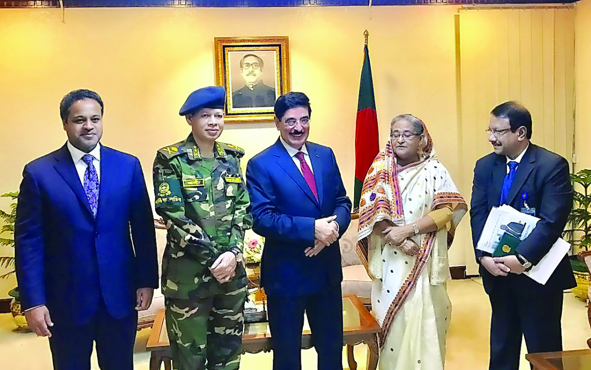 H E Dr Hamad bin Abdulaziz Al Kawari with Bangladesh Prime Minister Sheikh Hasina Wajed in Dhaka.
