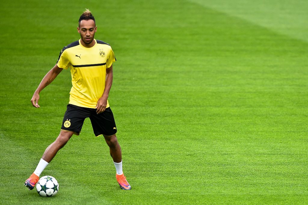 (FILES) This file photo taken on October 17, 2016 shows Dortmund's Gabonese forward Pierre-Emerick Aubameyang attending a training session at Alvalade stadium in Lisbon, on the eve of the UEFA Champions League group F football match Sporting CP vs Borussi