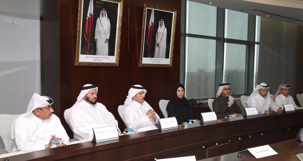 Prime Minister and Interior Minister H E Sheikh Abdullah bin Nasser bin Khalifa Al Thani chairing a meeting on the National Action Plan for Autism yesterday. 
