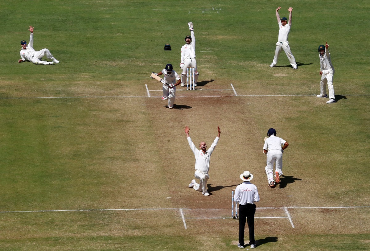 Australia's players appeal for LBW. (Reuters/Danish Siddiqui)