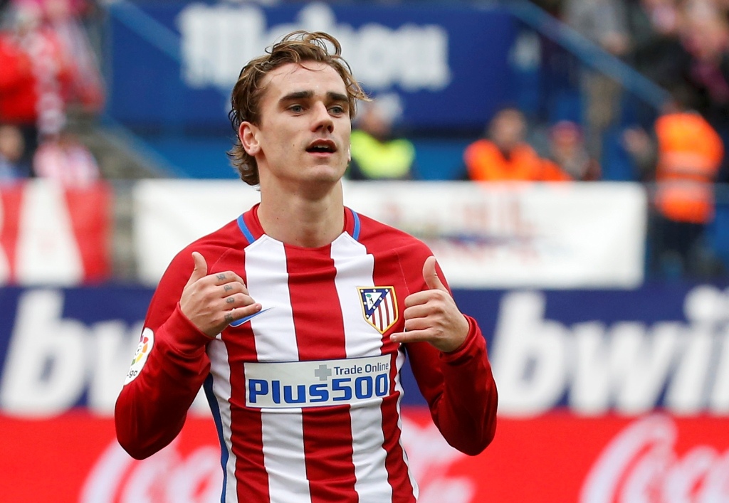 Atletico Madrid's Antoine Griezmann celebrates scoring a goal. REUTERS/Javier Barbancho

