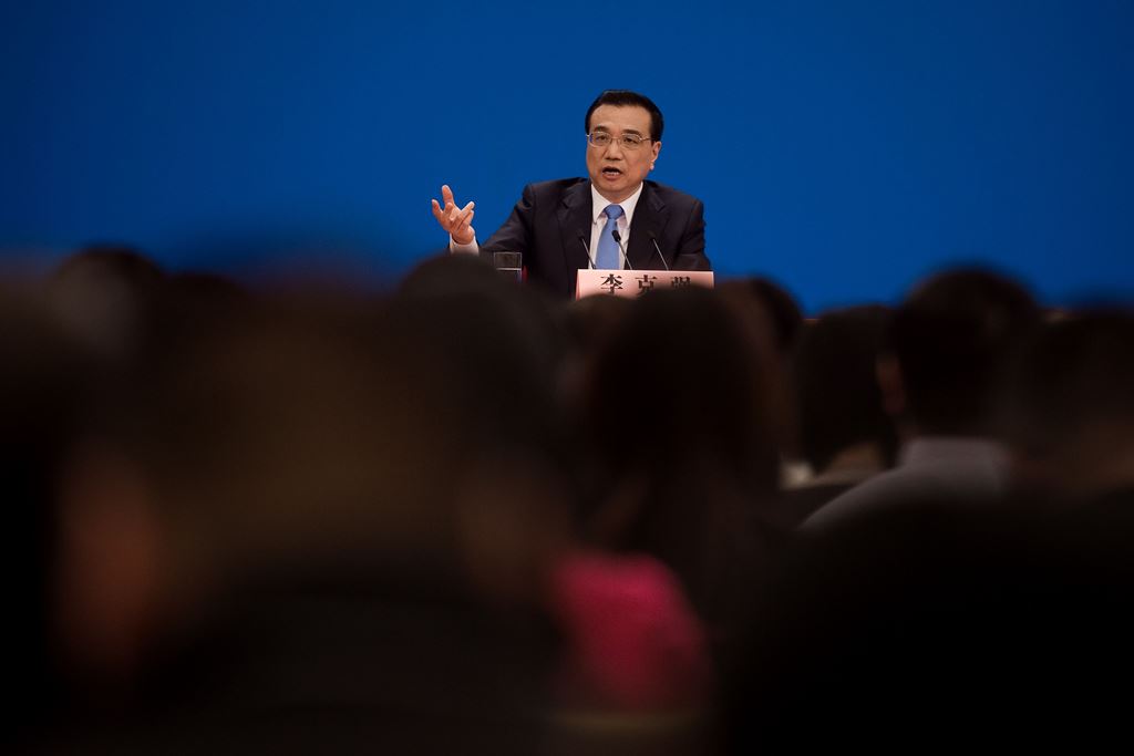 Chinese Premier Li Keqiang speaks during a press conference after the closing ceremony of the annual session of China's legislature, the National People's Congress, in Beijing's Great Hall of the People on March 15, 2017. AFP / Nicolas Asfouri 