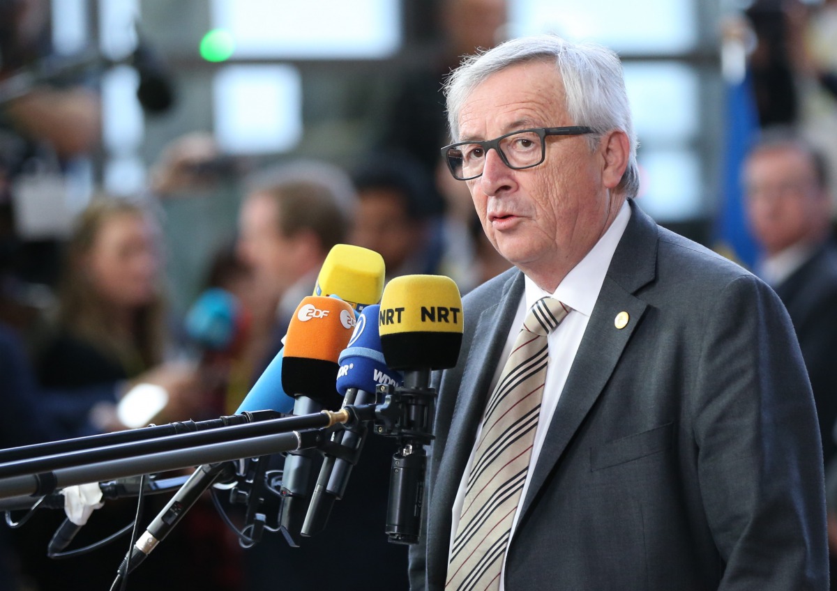President of the European Commission, Jean-Claude Juncker speaks to the media as he arrives to attend the European Union (EU) Leaders Summit in Brussels, Belgium on March 9, 2017. ( Dursun Aydemir - Anadolu Agency )