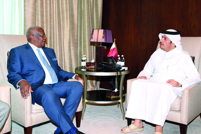 Foreign Minister H E Sheikh Mohammed bin Abdulrahman Al Thani with President of the Republic of Uganda Yoweri Museveni in Doha yesterday. Earlier, Minister of Municipality and Environment H E Mohamed bin Abdullah Al Rumaihi and Uganda's Ambassador to Qata