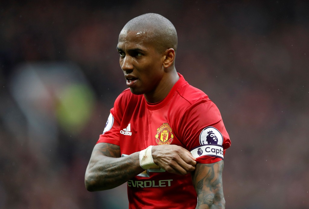Manchester United's Ashley Young. Reuters / Carl Recine
