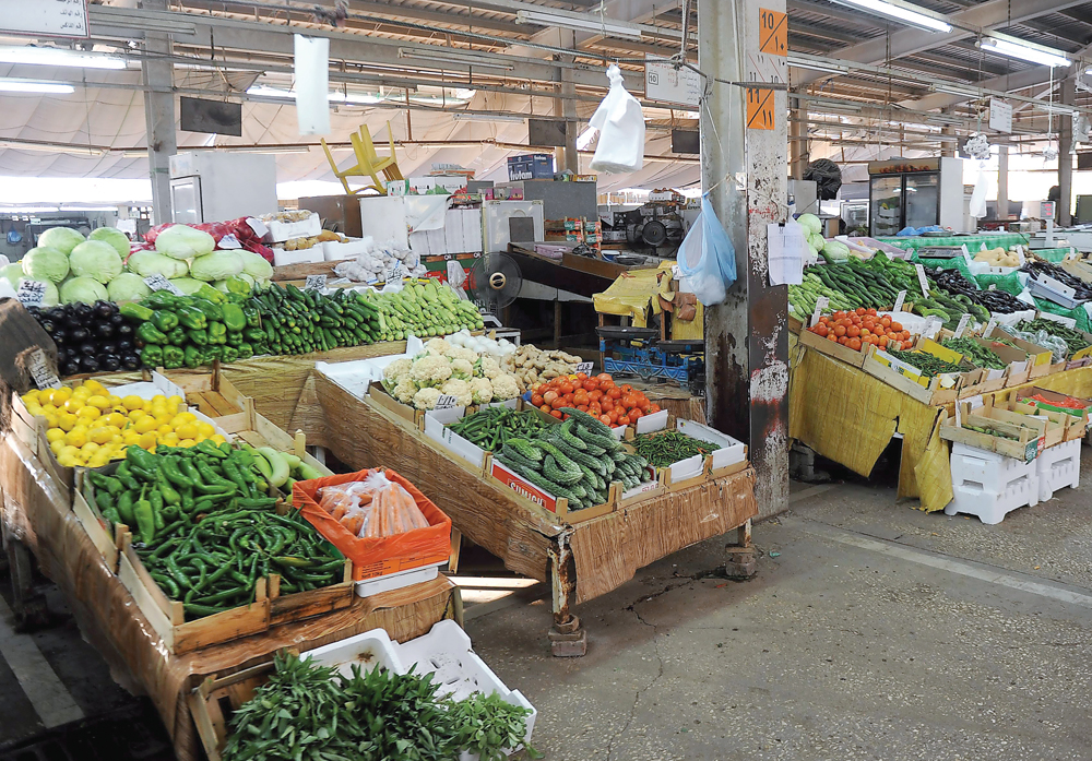 Qatar to monitor imported fruits and vegetables from four countries The Peninsula Qatar