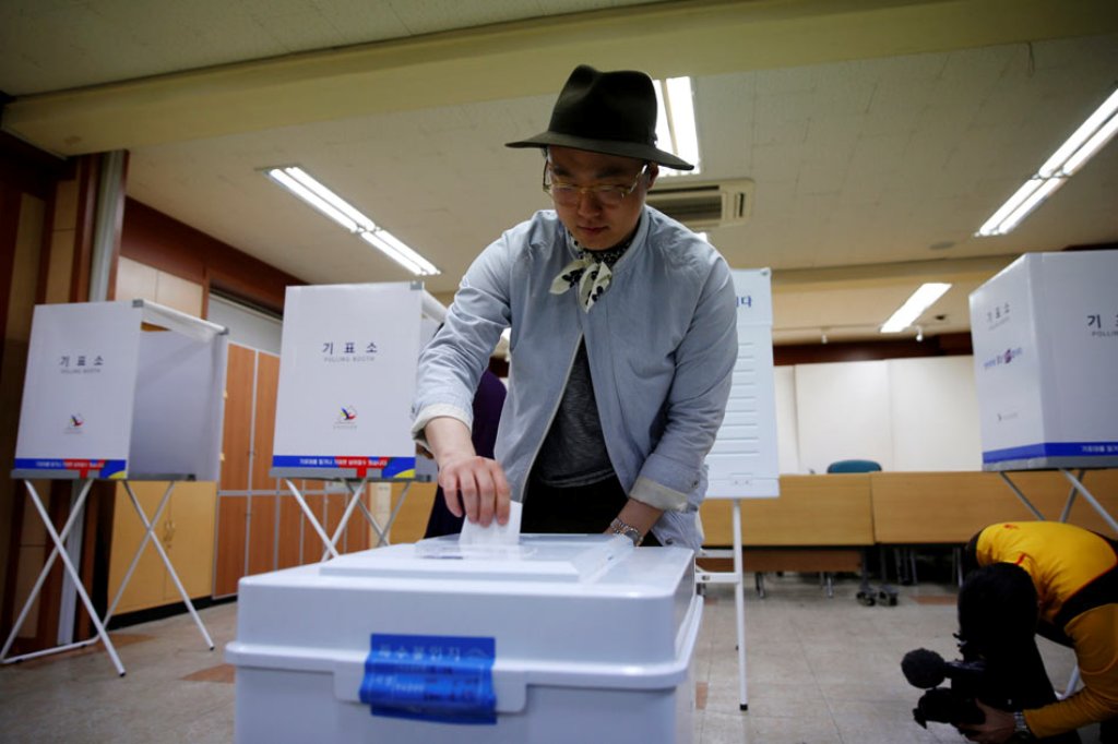 A man casts his vote at a polling station during presidential elections in Seoul, South Korea, May 9, 2017. Kim Kyung-hoon, Reuters.