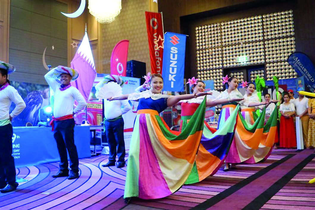 Bol-Anons present Hermosa Festival of Zamboanga City at the Philippine Independence Day celebrations yesterday.