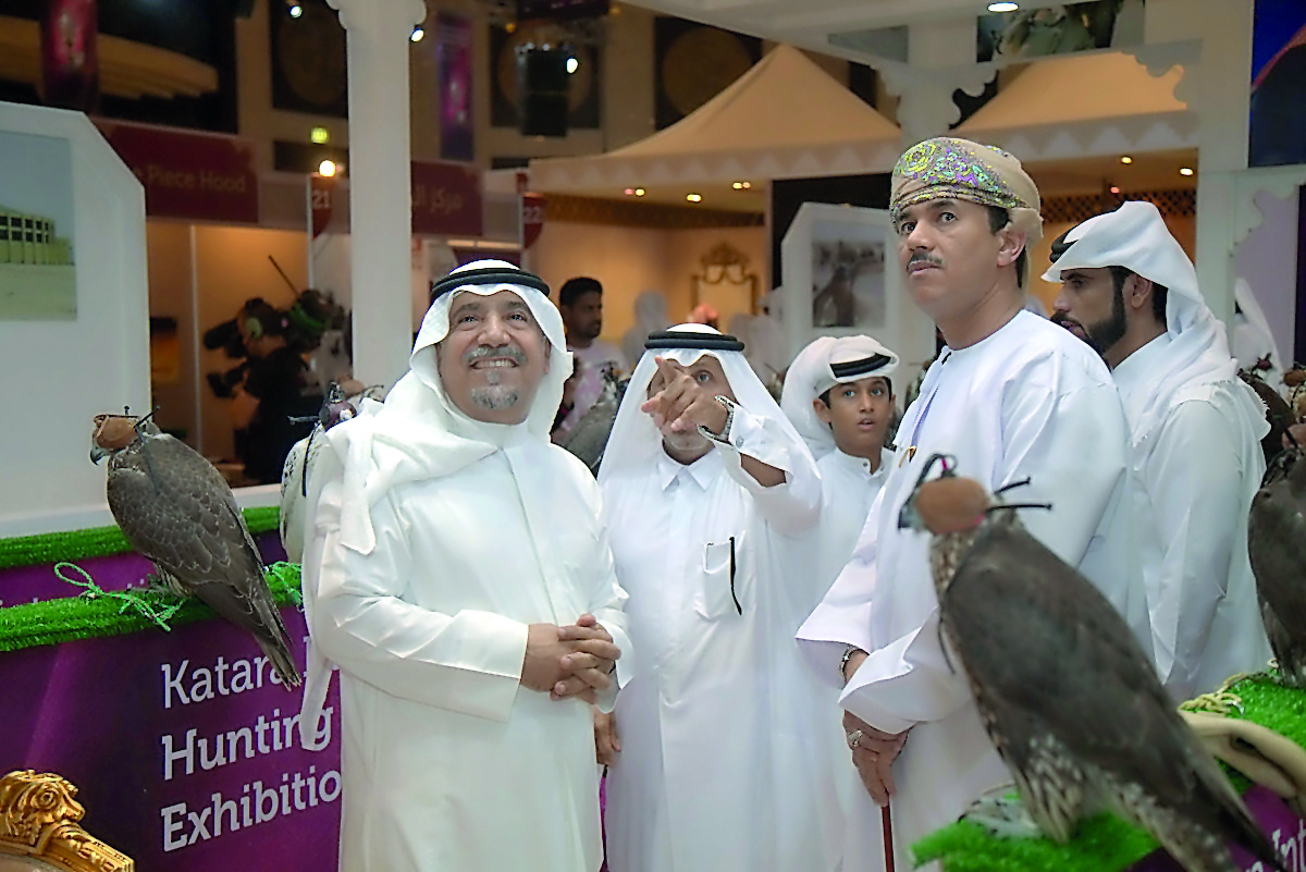 Kuwait’s Ambassador to Qatar H E Hafeez Mohammed Salem Al Ajmi (left) and Oman’s Ambassador to Qatar H E Najib bin Yahya Al Balushi (second right) visit S’hail 2017 at Katara.