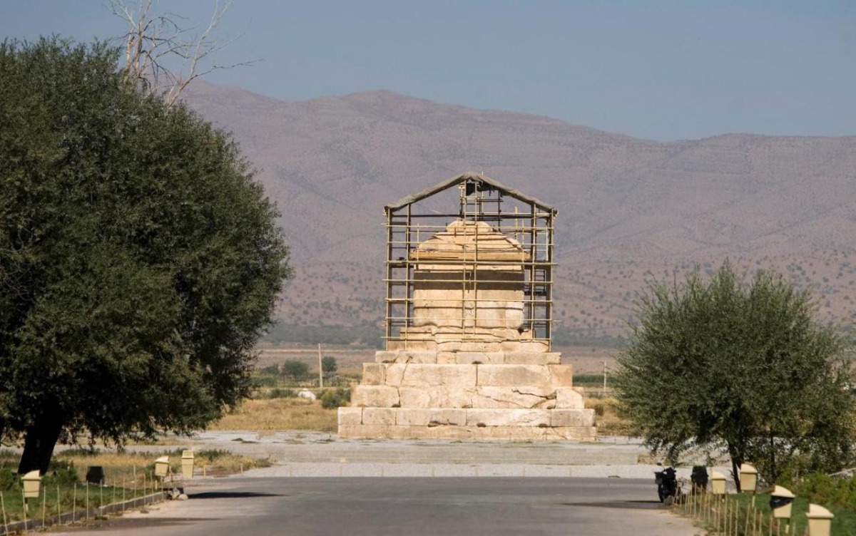 The tomb of Cyrus the Great, a revered King of the Persian Empire, is seen at Pasargadae outside Shiraz, south of Tehran, September 24, 2007. Reuters/Caren Firouz