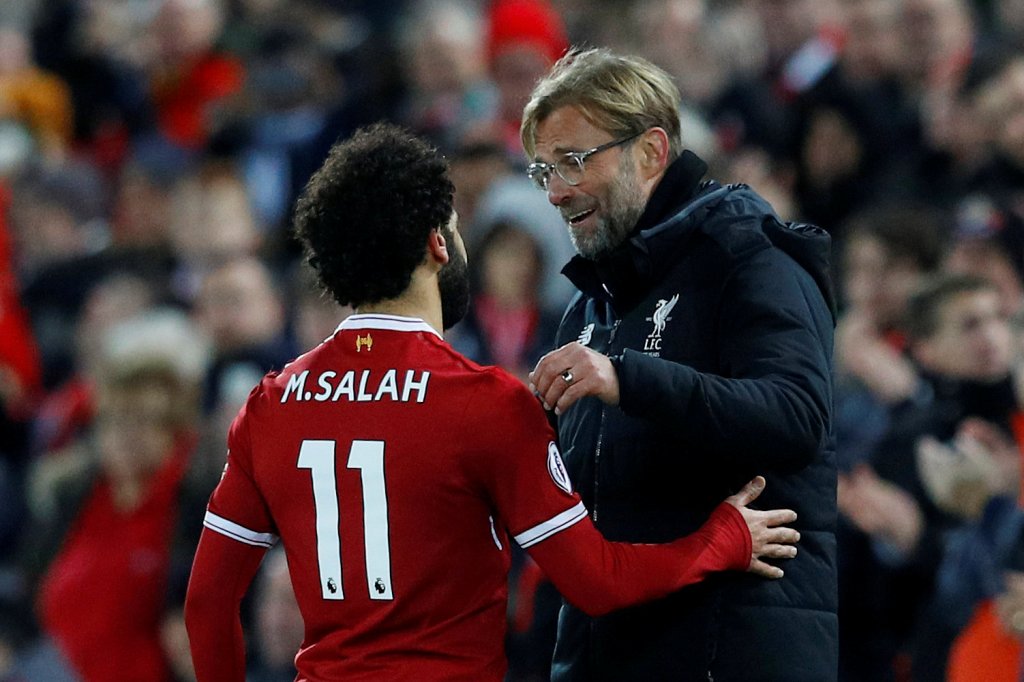 Liverpool's Mohamed Salah with manager Juergen Klopp after being substituted REUTERS/Phil Noble 

