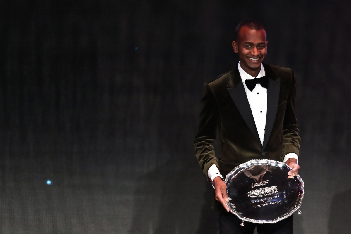 IAAF President Sebastian Coe awards Qatar's Mutaz Essa Barshim the Male Athlete Of The Year award Reuters/Eric Gaillard
