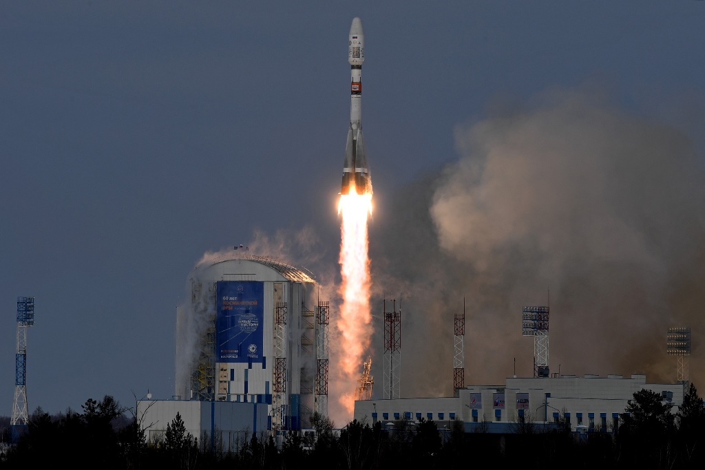The Soyuz-2.1b rocket carrying Russia's Meteor-M 2-1 meteorological satellite lifts off from the launch pad at the Vostochny cosmodrome outside the city of Uglegorsk, about 200 kms from the city of Blagoveshchensk in the far eastern Amur region on Novembe