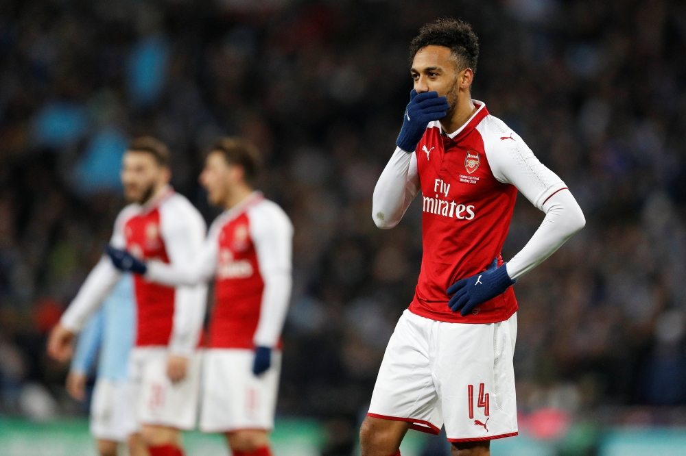 Arsenal's Pierre-Emerick Aubameyang looks dejected REUTERS/Darren Staples  
