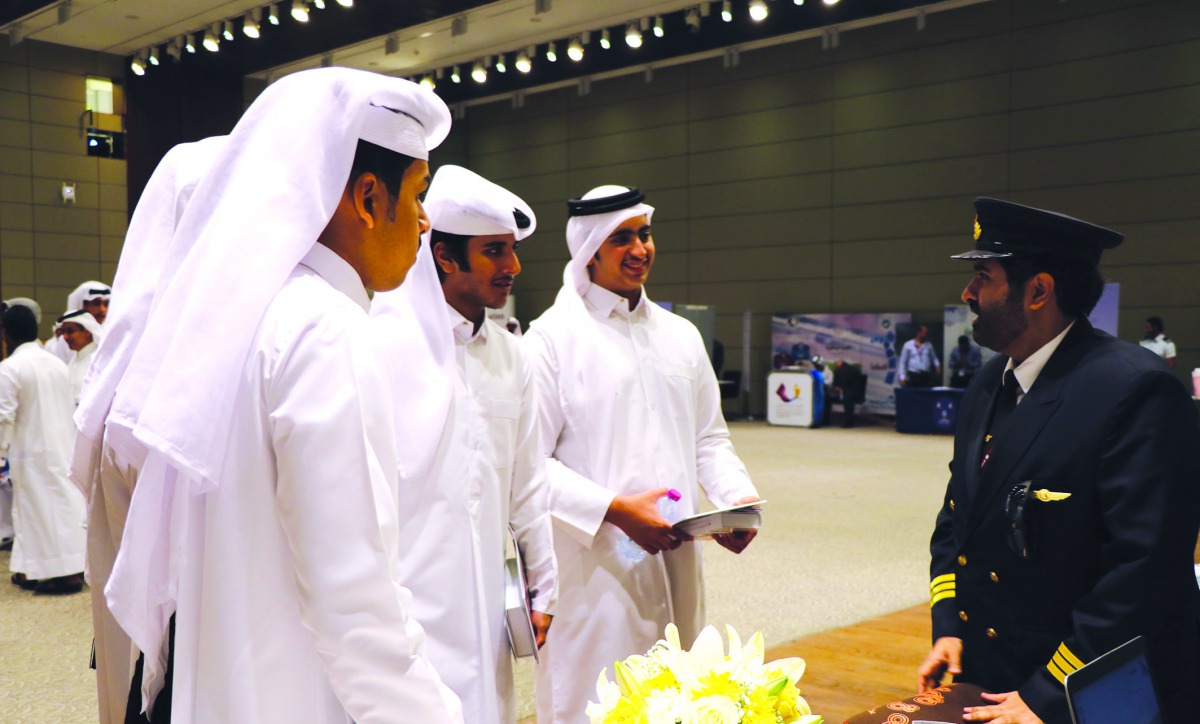 Students learn about a pilot’s career at Career Village 2017.