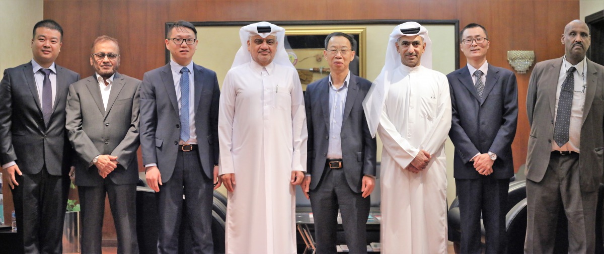 Mowasalat officials with delegation of Higer Bus Company.