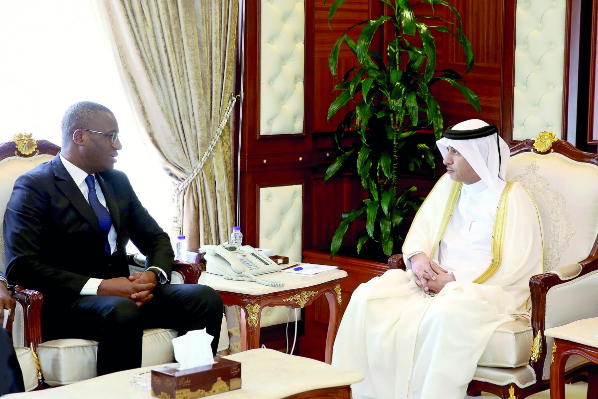 Minister of Administrative Development, Labour and Social Affairs, H E Dr Issa bin Saad Al Jafali Al Nuaimi, yesterday met with the Minister of Youth, Youth Employment and Civic Service of the Republic of Ivory Coast, Sidi Tiemoko Toure, during his visit 