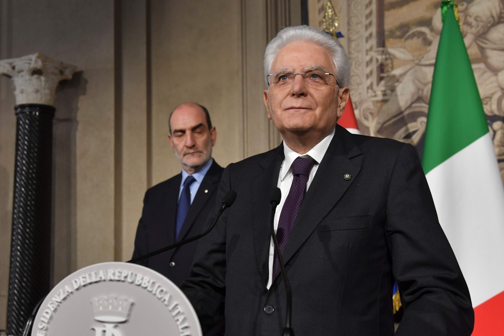 Italian President Sergio Mattarella addresses journalists after consultations with political parties, on May 7, 2018 at the Quirinale palace in Rome.  AFP / Andreas SOLARO
