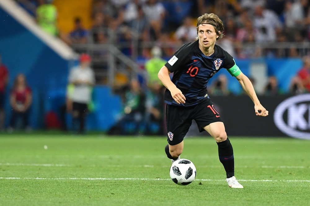 Croatia's midfielder Luka Modric controls the ball during the Russia 2018 World Cup Group D football match between Iceland and Croatia at the Rostov Arena in Rostov-On-Don on June 26, 2018. (AFP / JOE KLAMAR)